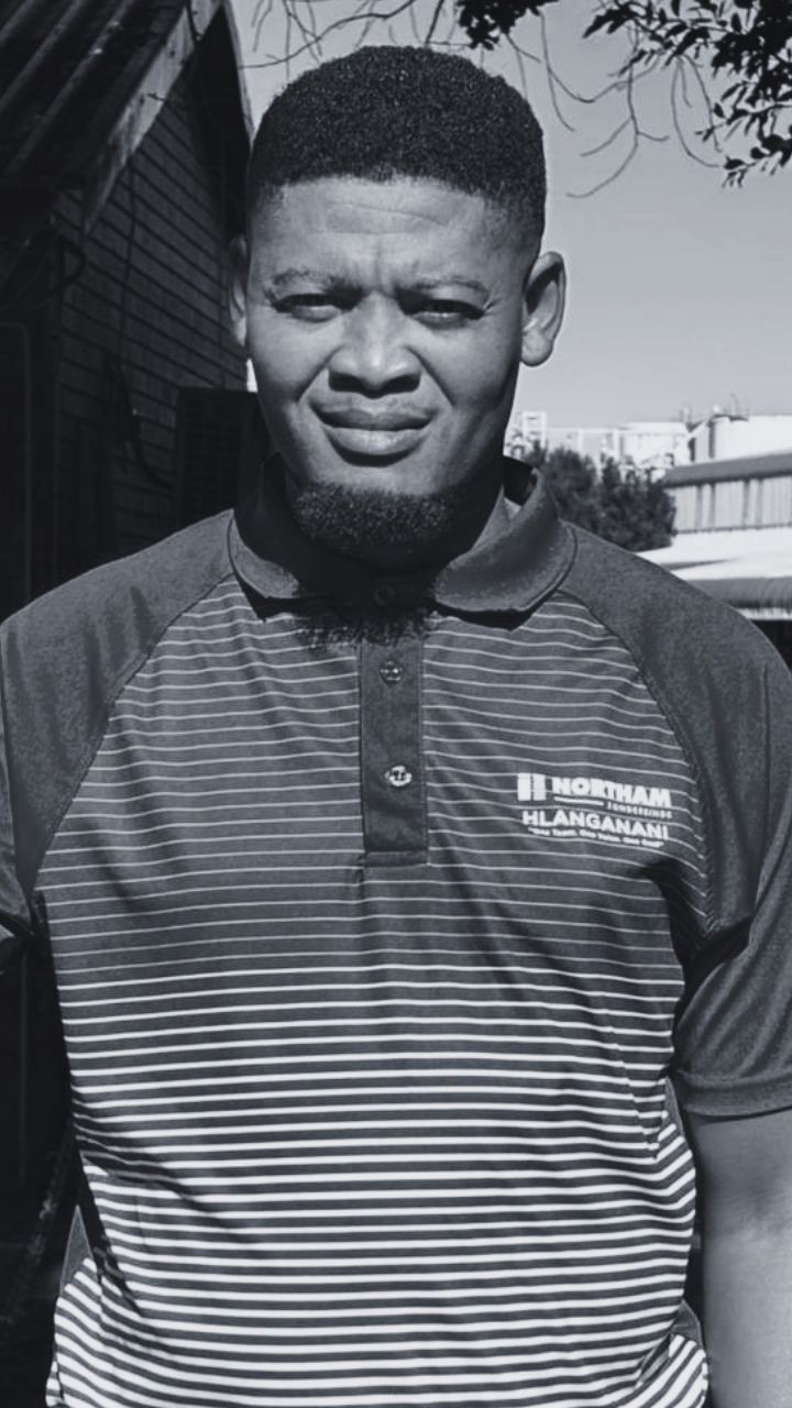 Simon Molefe